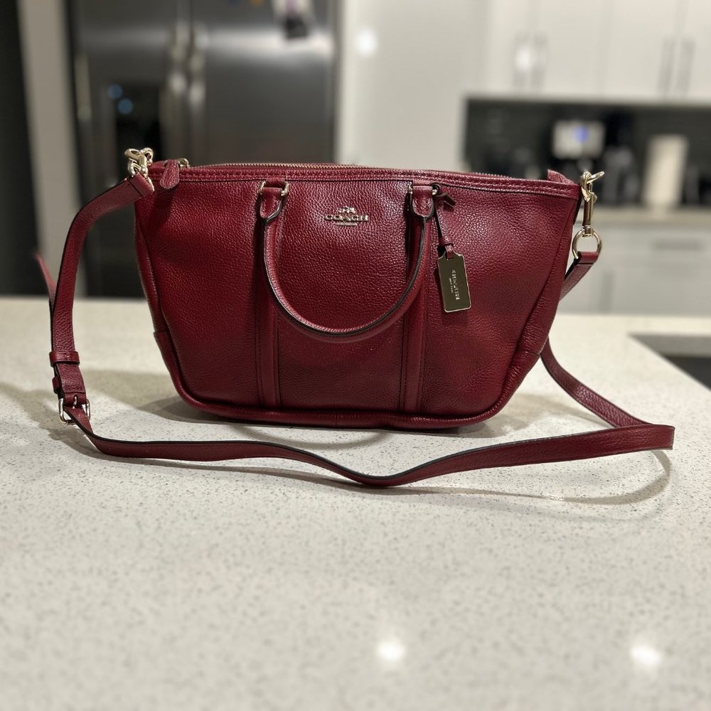 COPY - NWOT!!! Coach Central New York Leather Shoulder Satchel